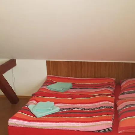 Апартаменты Apartmany Nikola Нове-Гради