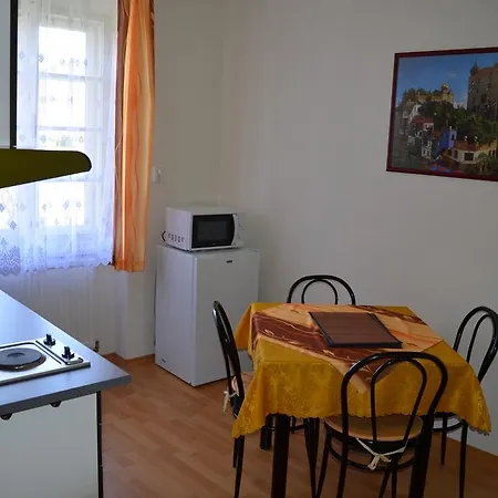 Апартаменты Apartmany Nikola Нове-Гради